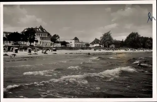 Ak Ostseebad Scharbeutz in Ostholstein, Strandpartie, Wellen