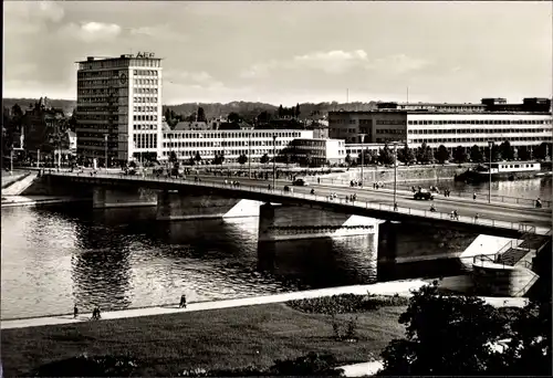 Ak Frankfurt am Main, Friedensbrücke mit AEG Hochhaus