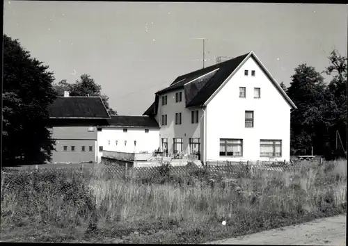 Foto Ak Friedrichroda im Thüringer Wald, Gebäude