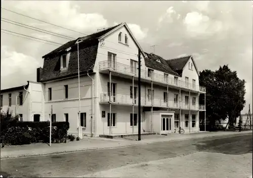 Ak Ostseebad Kühlungsborn im Kreis Rostock, FDGB Erholungsheim Strandschlösschen