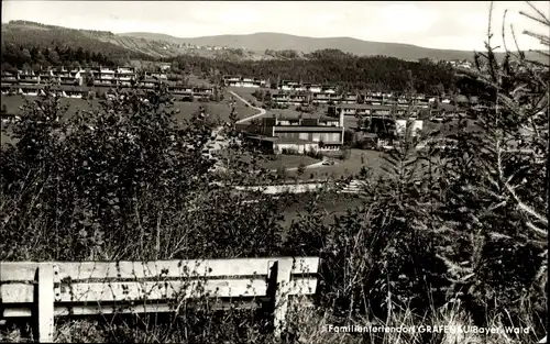 Ak Grafenau im Bayerischen Wald, Panorama vom Ort