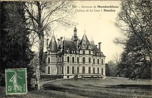 Ak Souday Loir et Cher, Château de la Cour, vue générale, pelouse