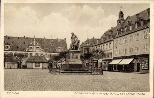 Ak Hanau im Main Kinzig Kreis Hessen, Gebrüder Grimm Denkmal mit Marktplatz, Mainzer & Bruchfeld