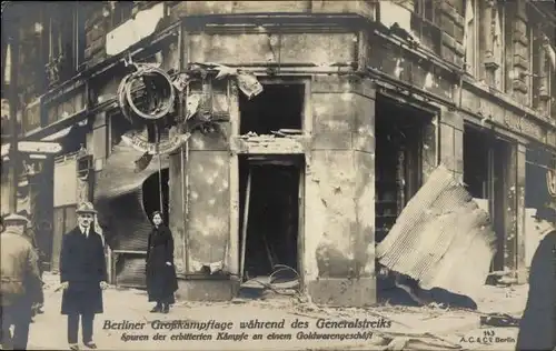 Ak Berlin, Großkampftage, Generalstreik 1919, Kampfspuren an einem Goldwarengeschäft