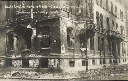 Ak Berlin, Generalstreik 1919, Straßenkämpfe, Zerstörungen am Polizeipräsidium