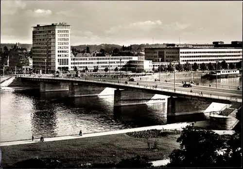 Ak Frankfurt am Main, Friedensbrücke mit AEG Hochhaus