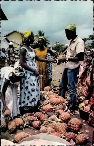 Ak Africa in Colors, Pineapple Merchants
