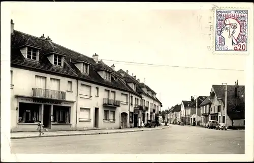 Ak Chaource-Aube, Grande Rue