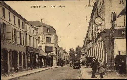 Ak Saint Dizier Haute Marne, Rue Gambetta