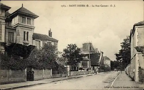 Ak Saint Dizier Haute Marne, Rue Carnot