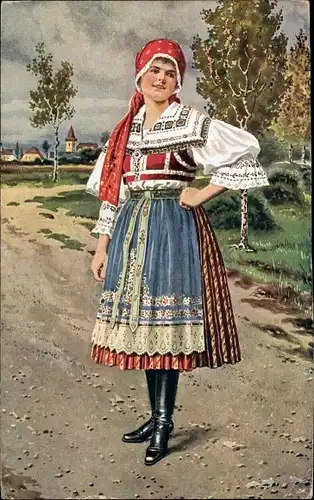 Künstler Ak Tschechisch-slowakische Tracht, Portrait einer Frau, Dorfpartie, Birken