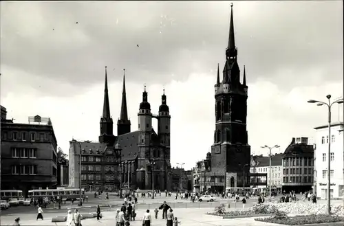 Ak Halle an der Saale, Marktplatz, Kirche, Turm