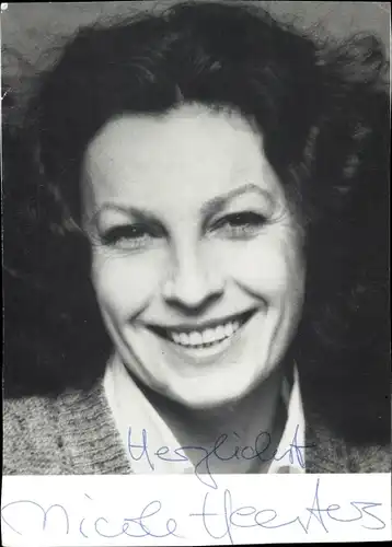 Ak Schauspielerin Nicole Heesters, Portrait, Autogramm