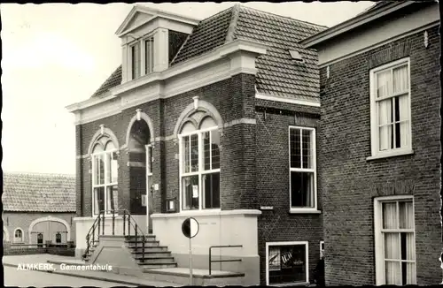 Ak Almkerk Nordbrabant Niederlande, Gemeindehaus