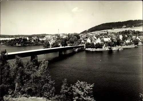 Ak Saalburg in Thüringen, Blick auf den Ort, Brücke