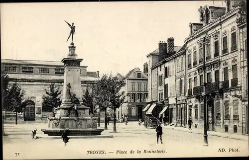 Ak Troyes Aube, Place de la Bonneterie