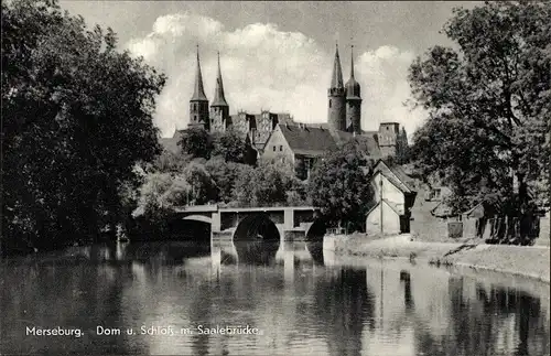 Ak Merseburg an der Saale, Dom, Schloss mit Saalebrücke