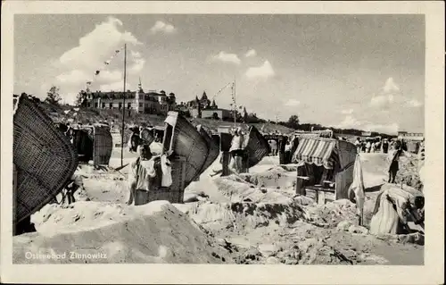 Ak Ostseebad Zinnowitz auf Usedom, Strandleben, Strandkörbe