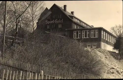 Ak Aschberg Klingenthal im Vogtland Sachsen, HO-Sporthotel Waldgut