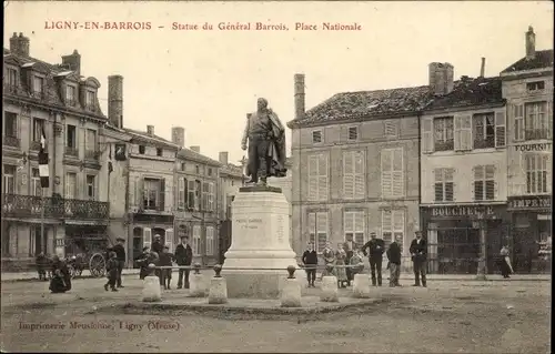 Ak Ligny en Barrois Meuse, Place Nationale, Statue General Barrois