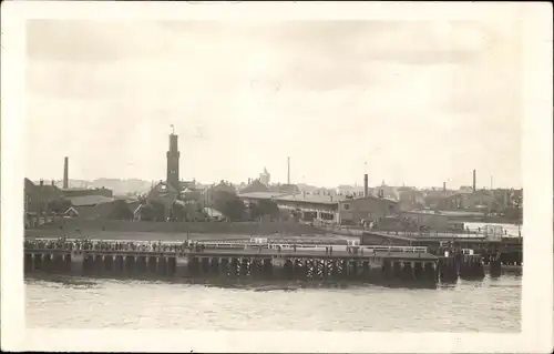 Foto Ak Nordseebad Cuxhaven, Ort vom Ozean Dampfer gesehen