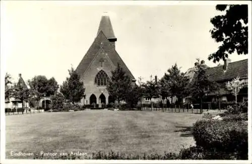 Ak Eindhoven Nordbrabant Niederlande, Pastoor van Arslaan, Kirche