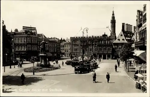 Ak Haarlem Nordholland Niederlande, Groote Markt met Stadhuis