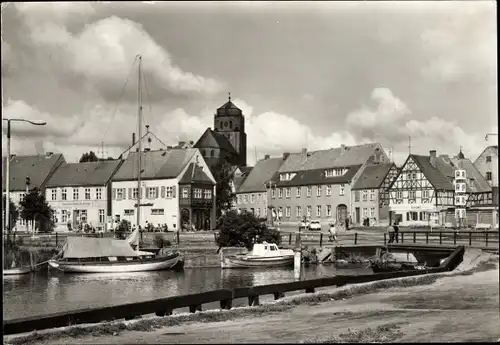 Ak Wolgast in Mecklenburg Vorpommern, Hafen, Boote, Brücke