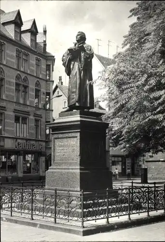 Foto Erfurt in Thüringen, Lutherdenkmal an der Kaufmannskirche