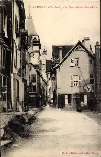 Ak Troyes Aube, Place du Marche au Pain