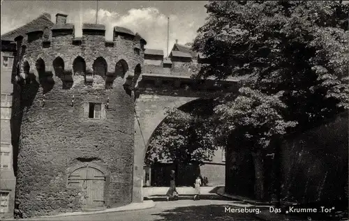 Ak Merseburg an der Saale, Das Krumme Tor