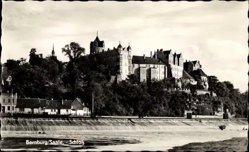 Ak Bernburg an der Saale, Schloss