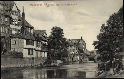 Ak Hannover in Niedersachsen, Leinepartie, Häuser, Brücke