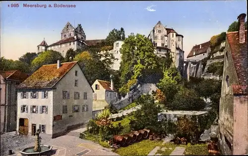 Ak Meersburg am Bodensee Baden Württemberg, Burg, Häuserpartie, Brunnen, Fässer