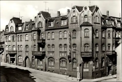Ak Ronneburg in Thüringen, HO Wismut Speisegaststätte und Hotel Glück auf