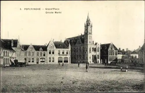 Ak Poperinghe Poperinge Westflandern, Grand&#39;Place