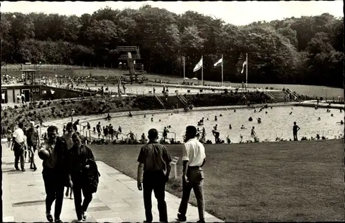 Ak Itzehoe, Städtisches Freibad Klosterbrunnen