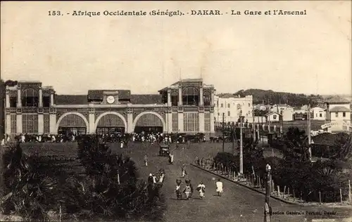 Ak Dakar Senegal, Die Station und das Arsenal