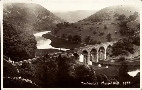 Ak Monsal Dale Derbyshire England, Das Viadukt