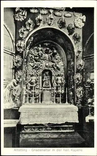 Ak Altötting in Oberbayern, Gnadenaltar in der heiligen Kapelle