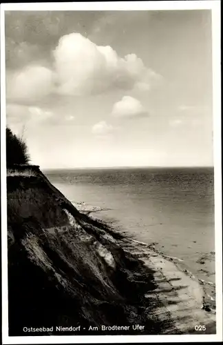 Ak Ostseebad Niendorf Timmendorfer Strand, Brodtener Ufer