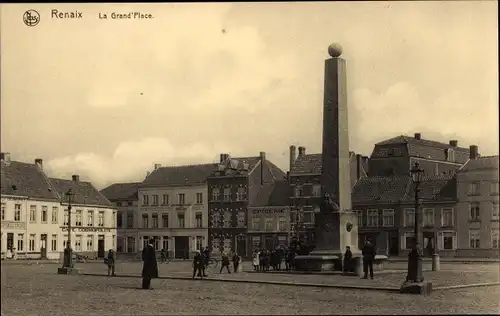 Ak Ronse Ronse Ostflandern, La Grand&#39;Place