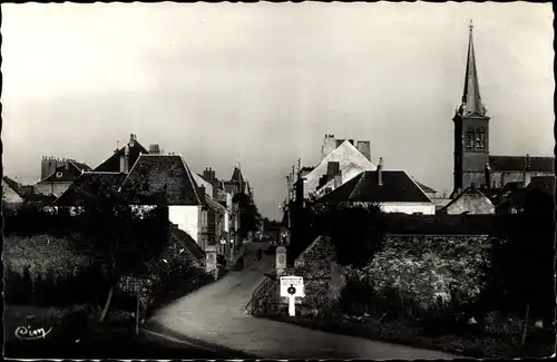 Ak Rocroi Ardennen, Eingang, Brücke von Frankreich