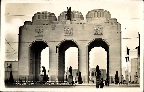 Ak Flandern Antwerpen, Blick auf einen Triumphbogen