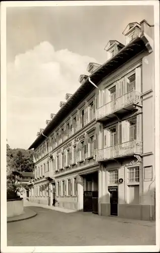 Ak Jugenheim an der Bergstrasse Hessen, Hotel goldene Krone