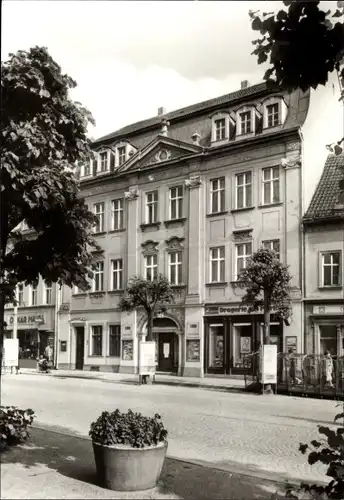 Ak Ronneburg in Thüringen, Dreigeschossiges Rokokohaus Drogerie am Markt