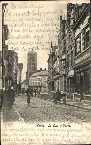 Ak Menen Lys Westflandern, Ypernstraße, Straßenpartie, Kirchturm