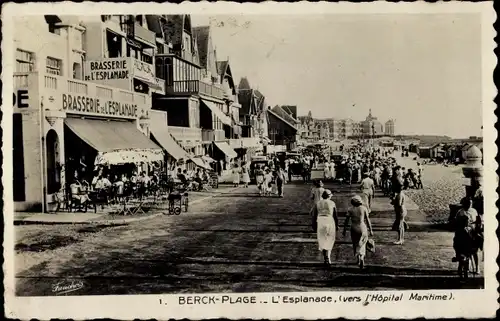 Ak Berck Plage Pas de Calais, L&#39;Esplanade, in Richtung Maritime Hospital