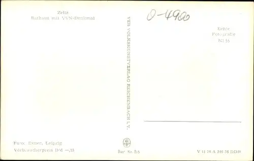 Ak Zeitz im Burgenlandkreis, Rathaus mit VVN-Denkmal