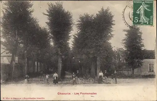 Ak Chaource-Aube, Les Promenades